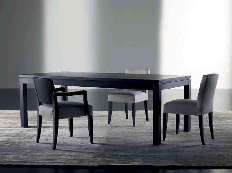 Итальянский стол и стулья DOUGLA фабрики MERIDIANI