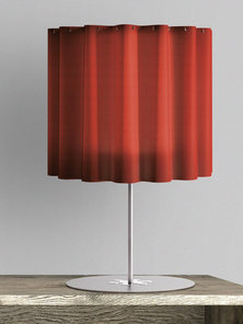 Итальянская настольная лампа Skirt фабрики AXO LIGHT