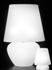 Итальянская настольная лампа NAXOS LT 76 фабрики VISTOSI