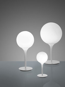 Итальянские настольные лампы Castore фабрики ARTEMIDE