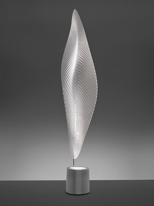 Итальянский торшер Cosmic Leaf фабрики ARTEMIDE