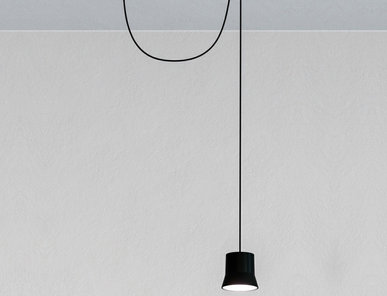 Итальянская люстра Giò light decentrata Black фабрики ARTEMIDE