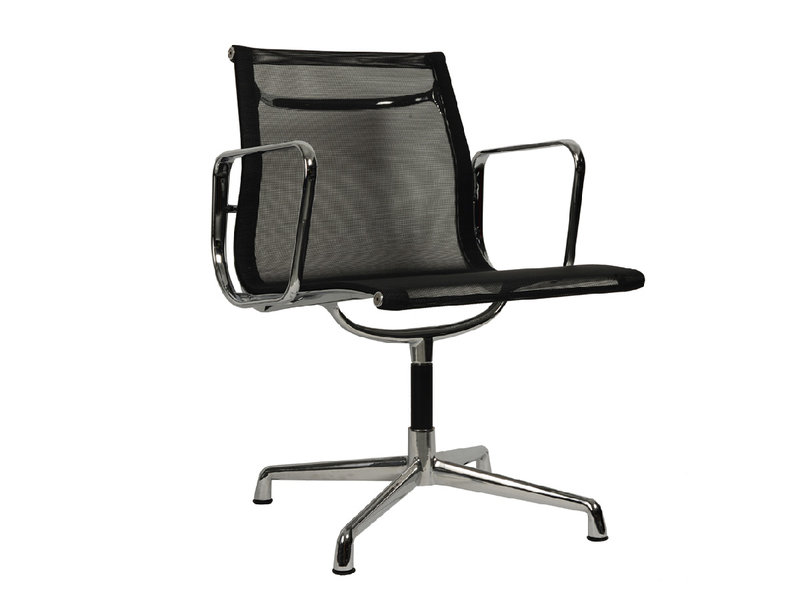 Кресло Eames Style Netweave Conference Chair EA 108 от дизайнера CHARLES & RAY EAMES