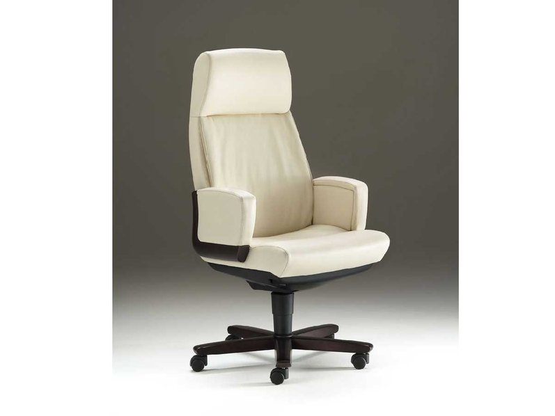 Кресло руководителя Dazato Dico Wood A (кожа, беж/венге) от дизайнерской студии Profoffice