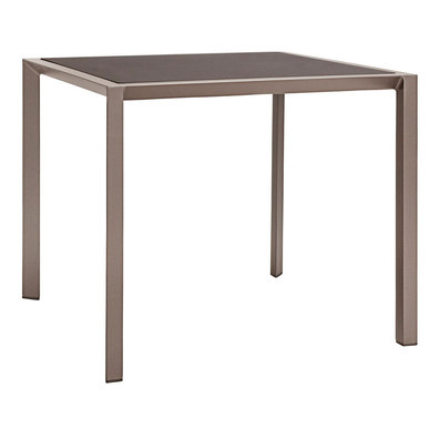 Итальянский квадратный стол TRIG 91 фабрики JANUS ET CIE