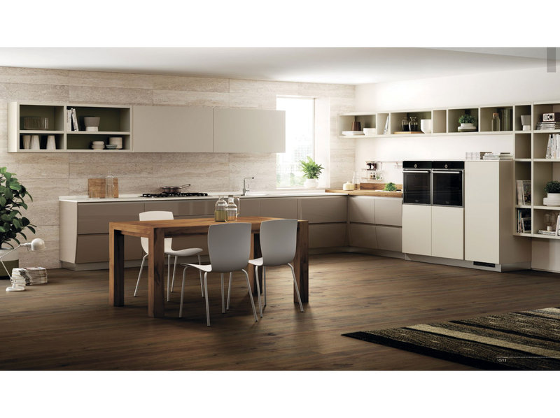 Итальянская кухня Flux Swing 01 фабрики SCAVOLINI