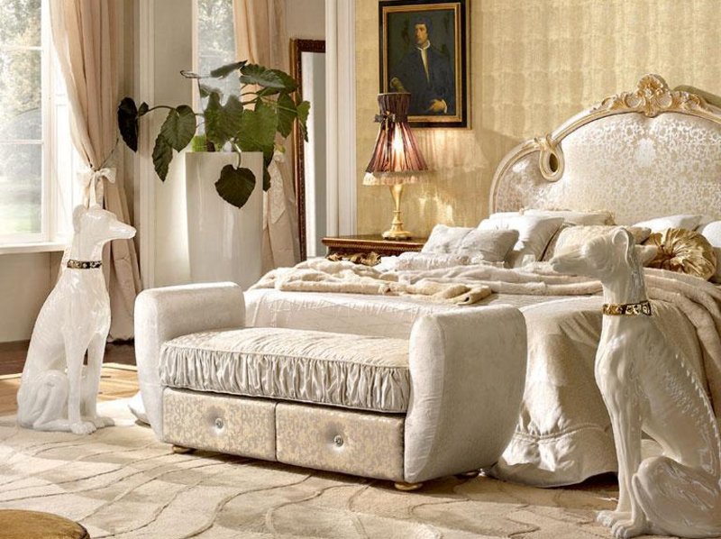 Итальянская кровать Versailles фабрики Grilli