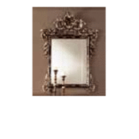 Резное зеркало